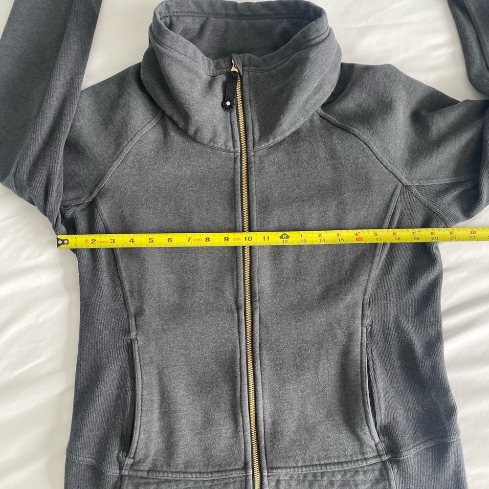 Lululemon "Radiant" Heathered Black Gold Accents Thick Funnel Neck Zip-Up Jacket - Picture 15 of 17